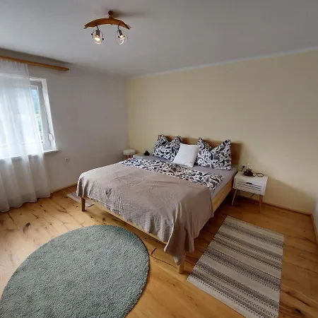 Lägenhet Ferienwohnung Monika 2 *